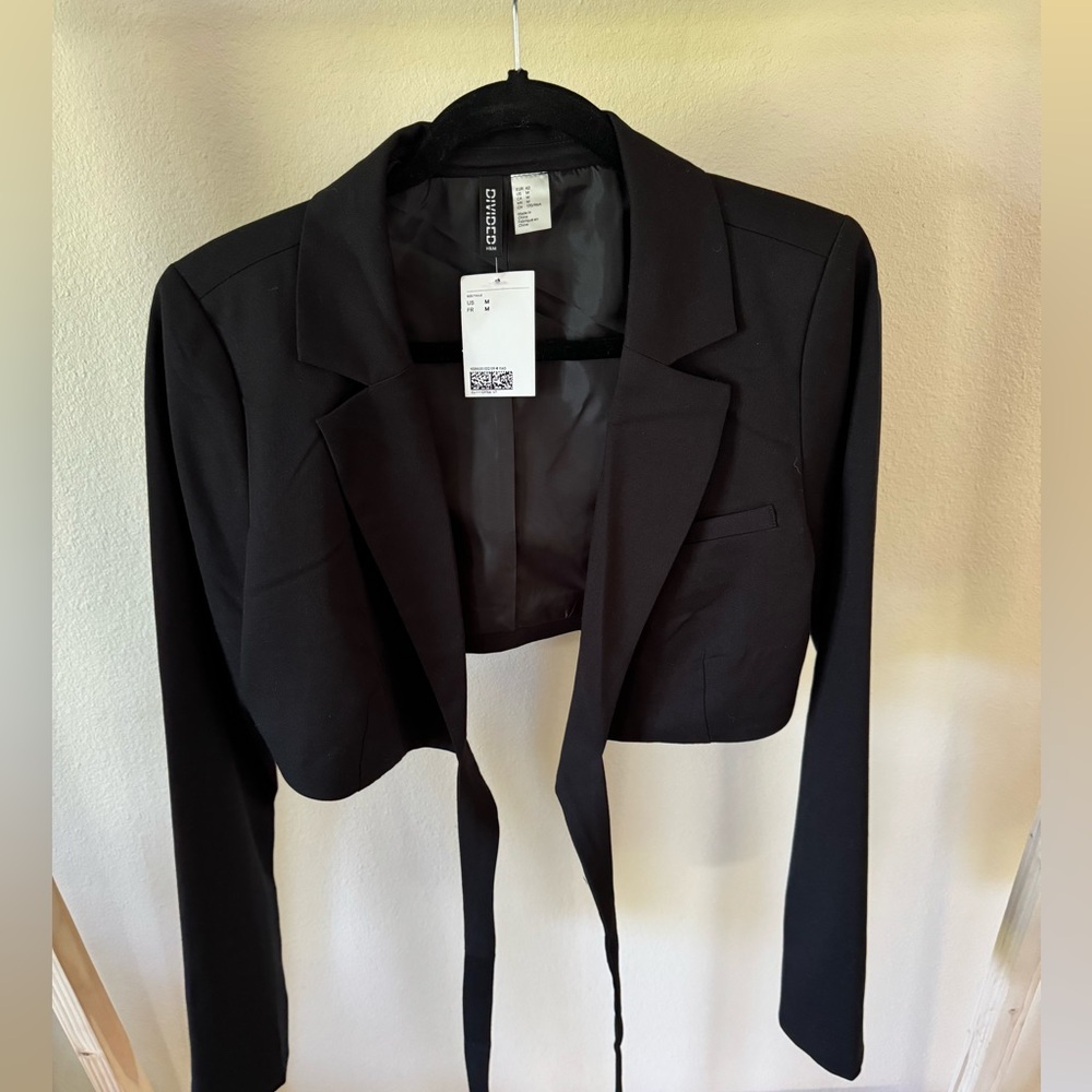 NWT! Cropped Blazer w/ Tie Waist